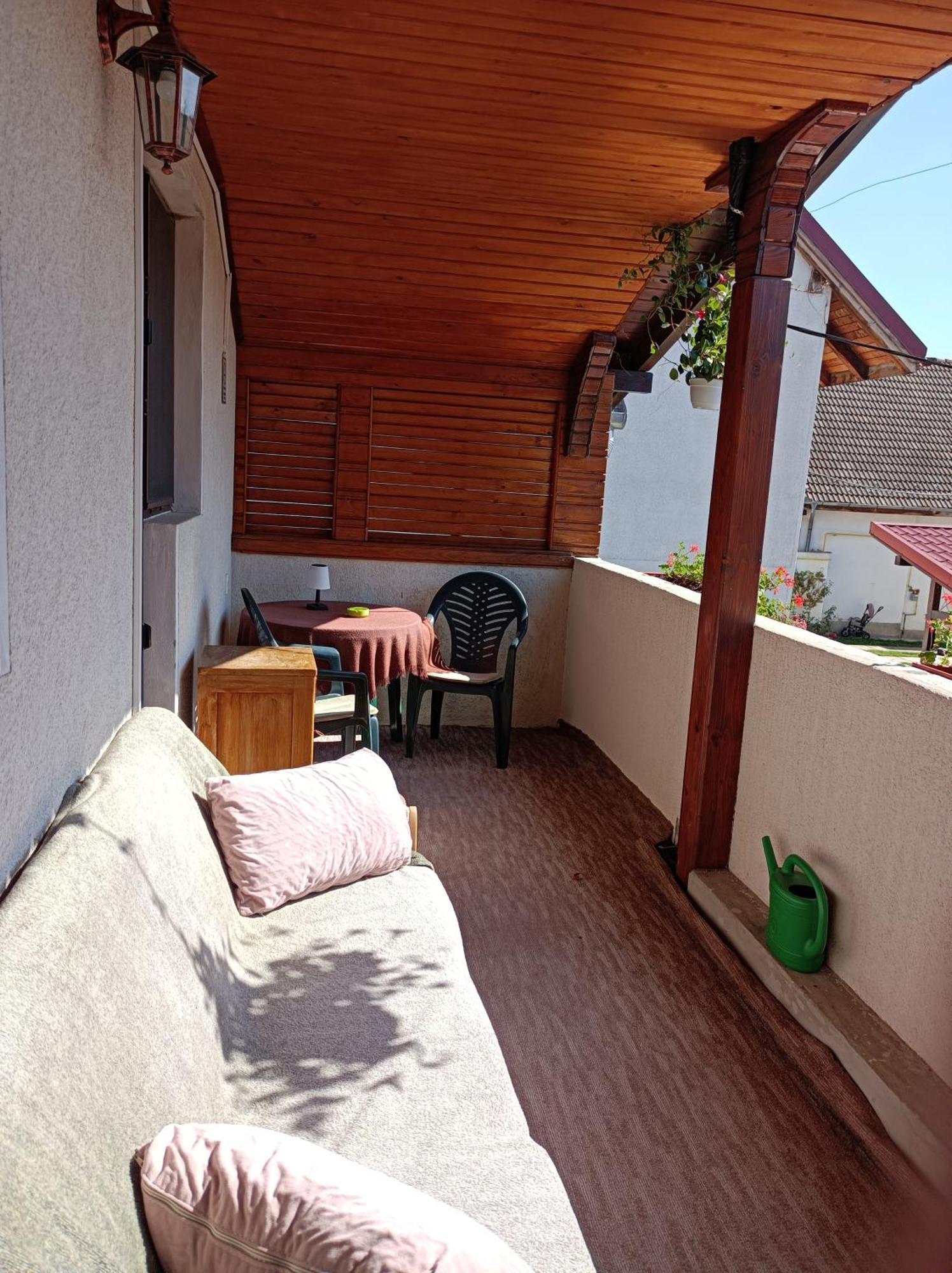 Gyongyver Panzio Sfântu-Gheorghe Exterior foto